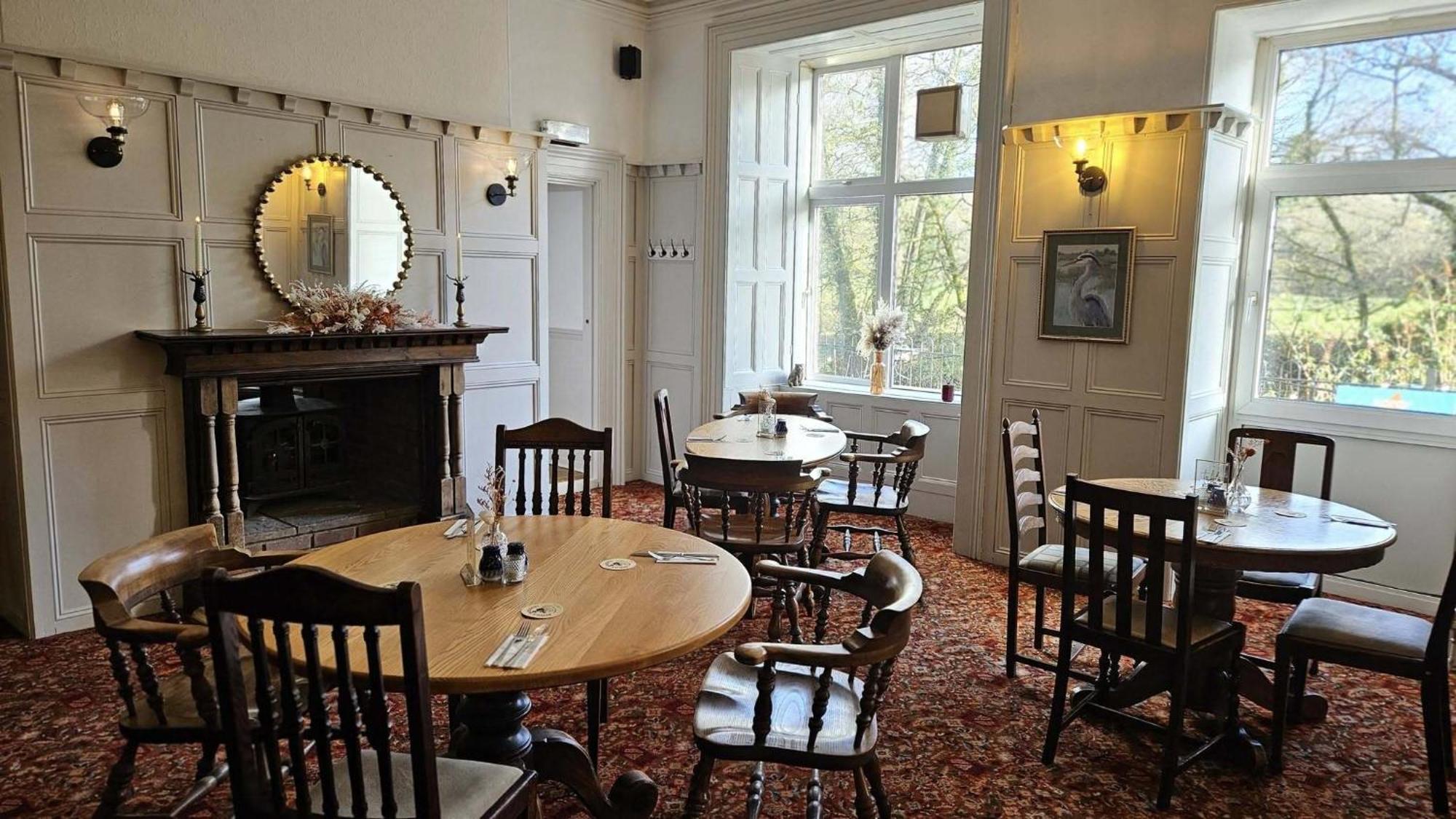 The Abbey Inn Buckfastleigh Exterior photo